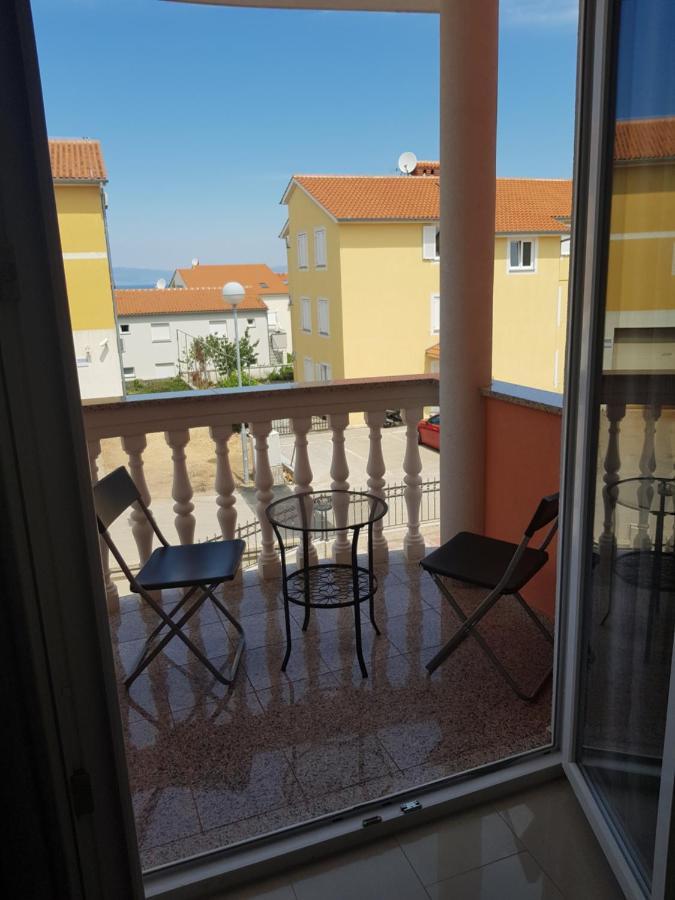 Apartmani Vrdoljak Малинска Экстерьер фото